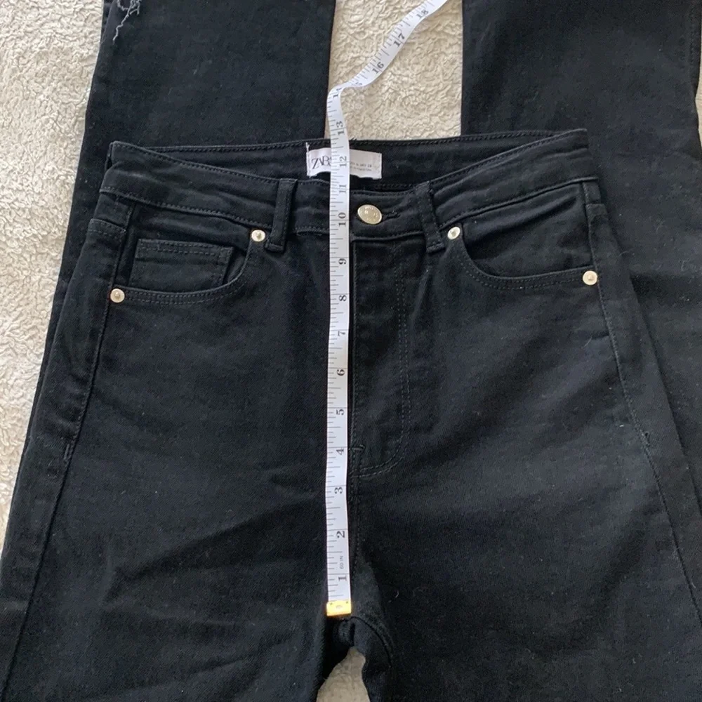 🌸Zara | High Rise Jeans - Picture 4 of 5